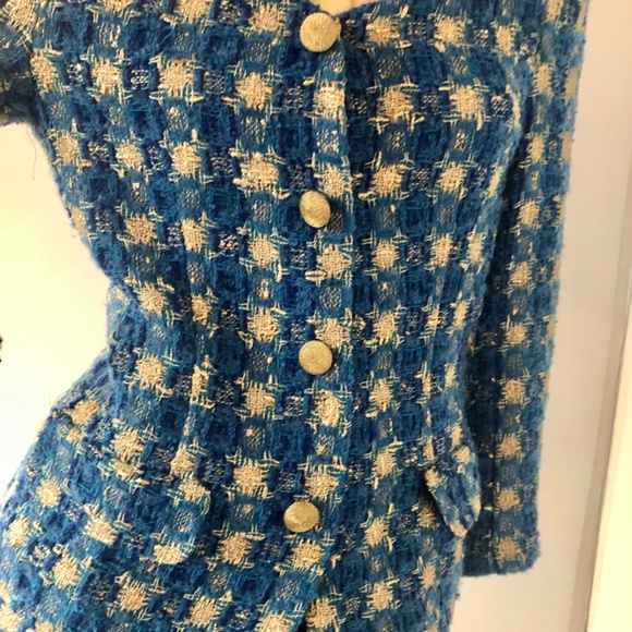 vintage 1980s blue and gold wool suit Master the art of effortless chic - Picture 11 of 12
